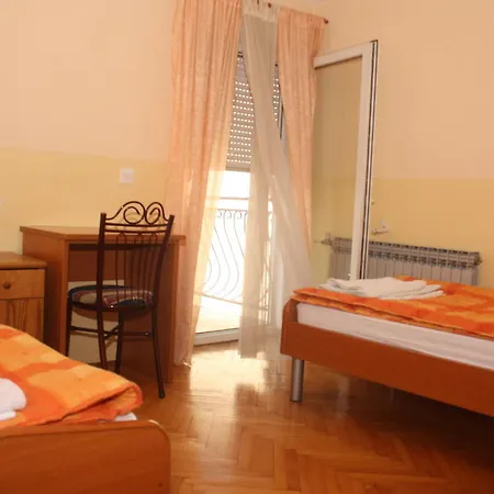 Guest house Macun *